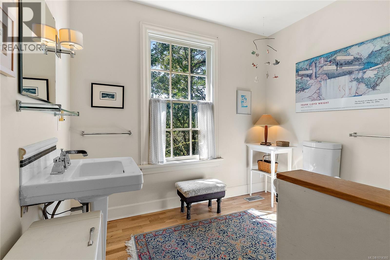 800 Bardsey Lane, Central Saanich