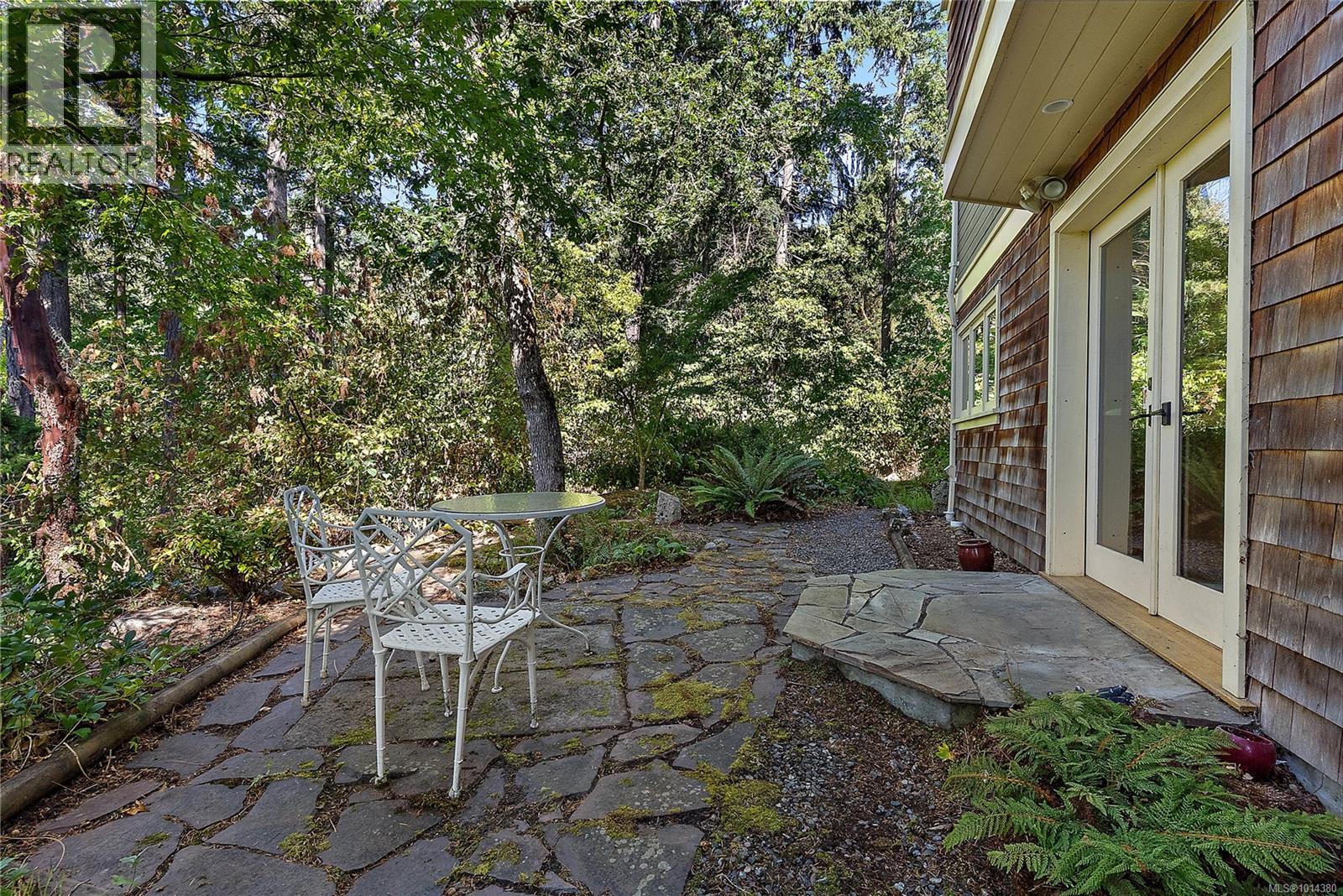800 Bardsey Lane, Central Saanich