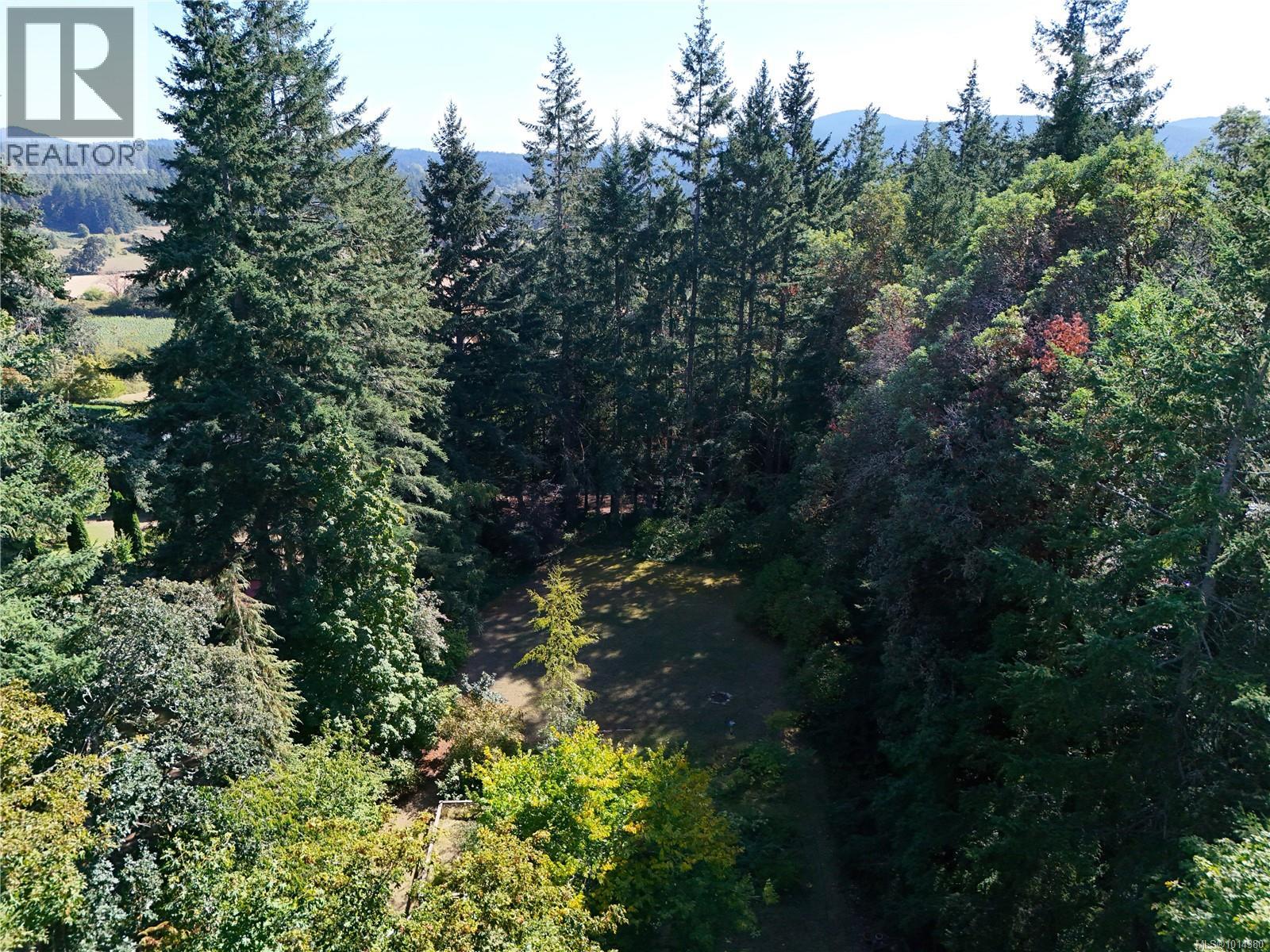 800 Bardsey Lane, Central Saanich