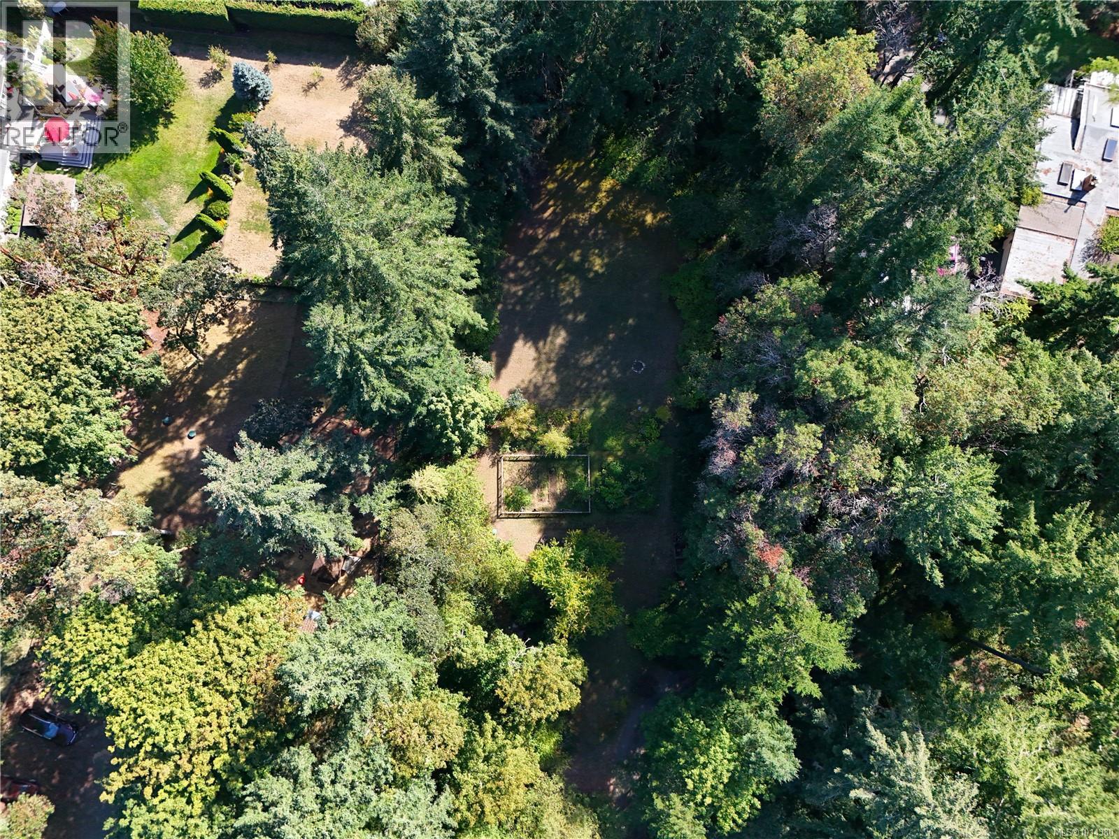 800 Bardsey Lane, Central Saanich