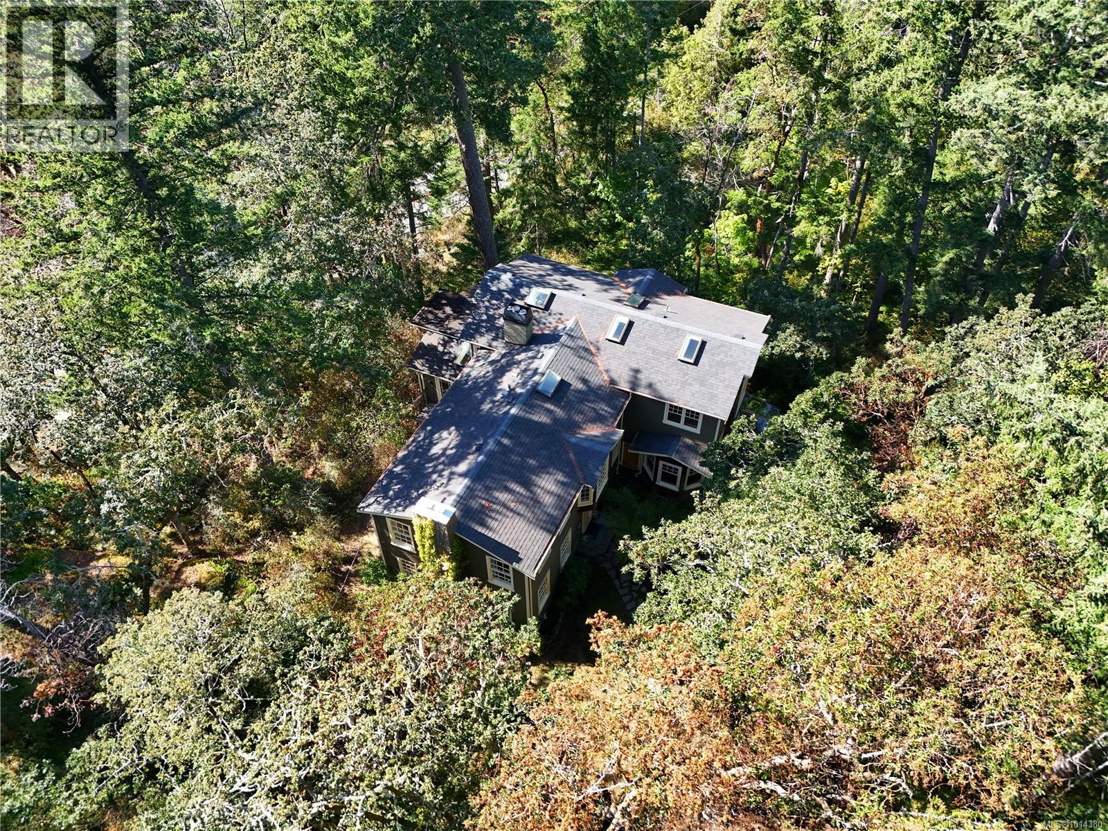 800 Bardsey Lane, Central Saanich