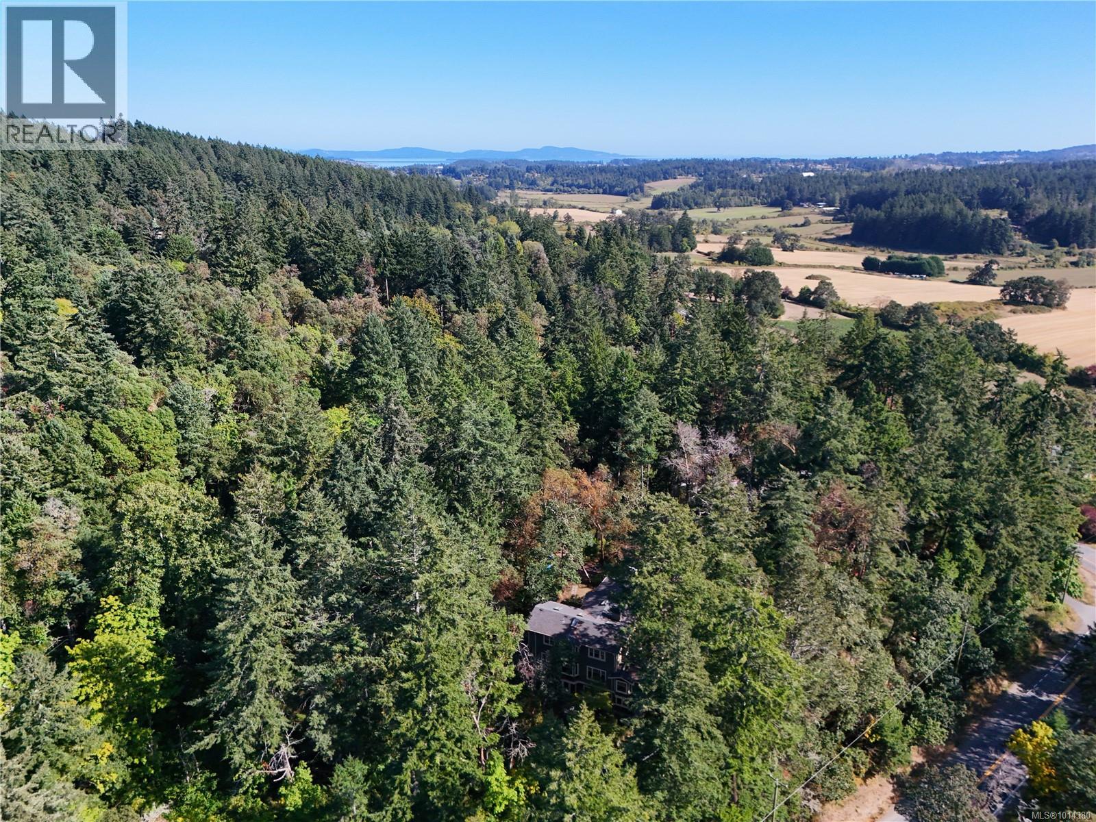 800 Bardsey Lane, Central Saanich