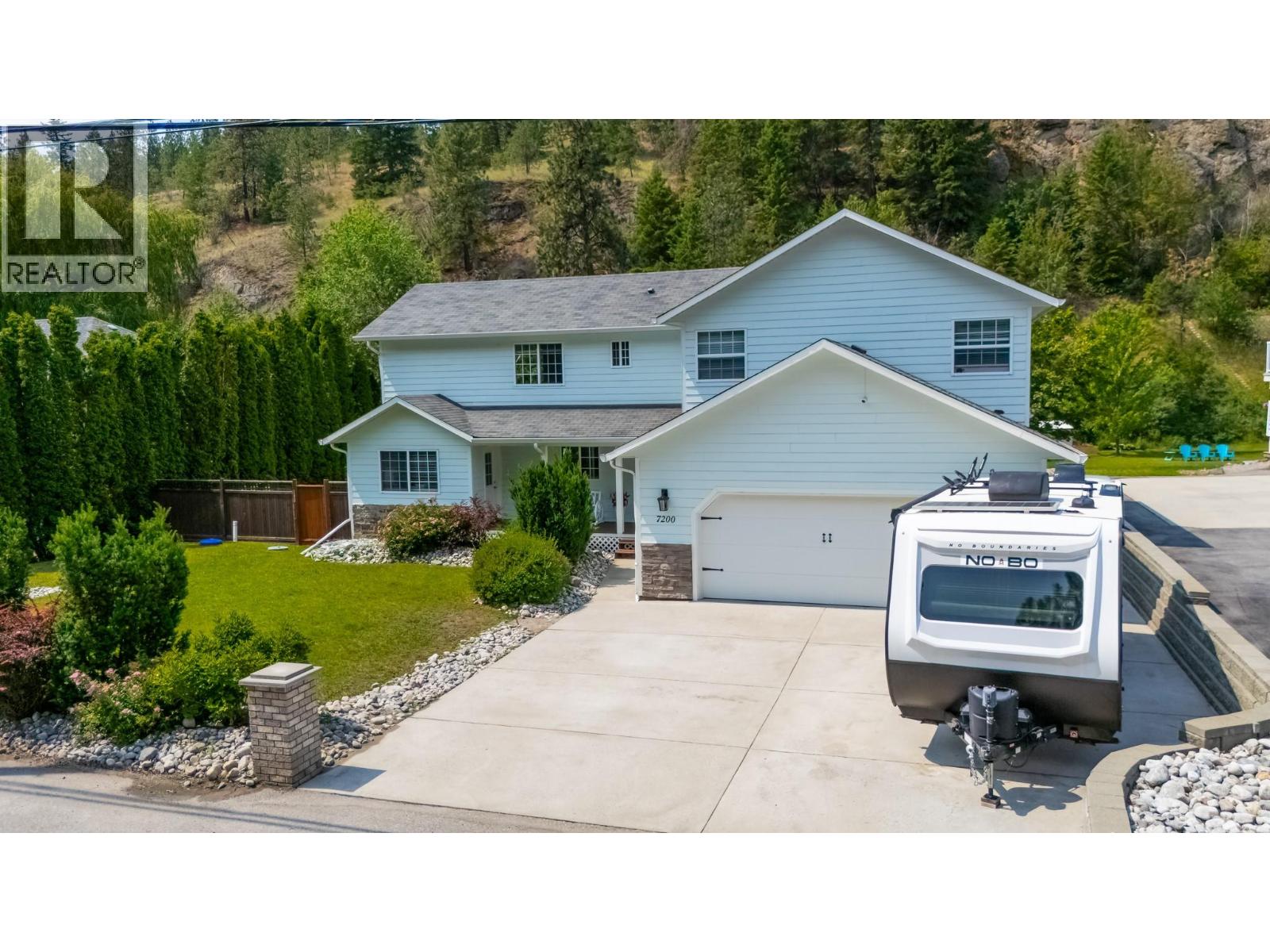 7200 VICTORIA Road South, Summerland