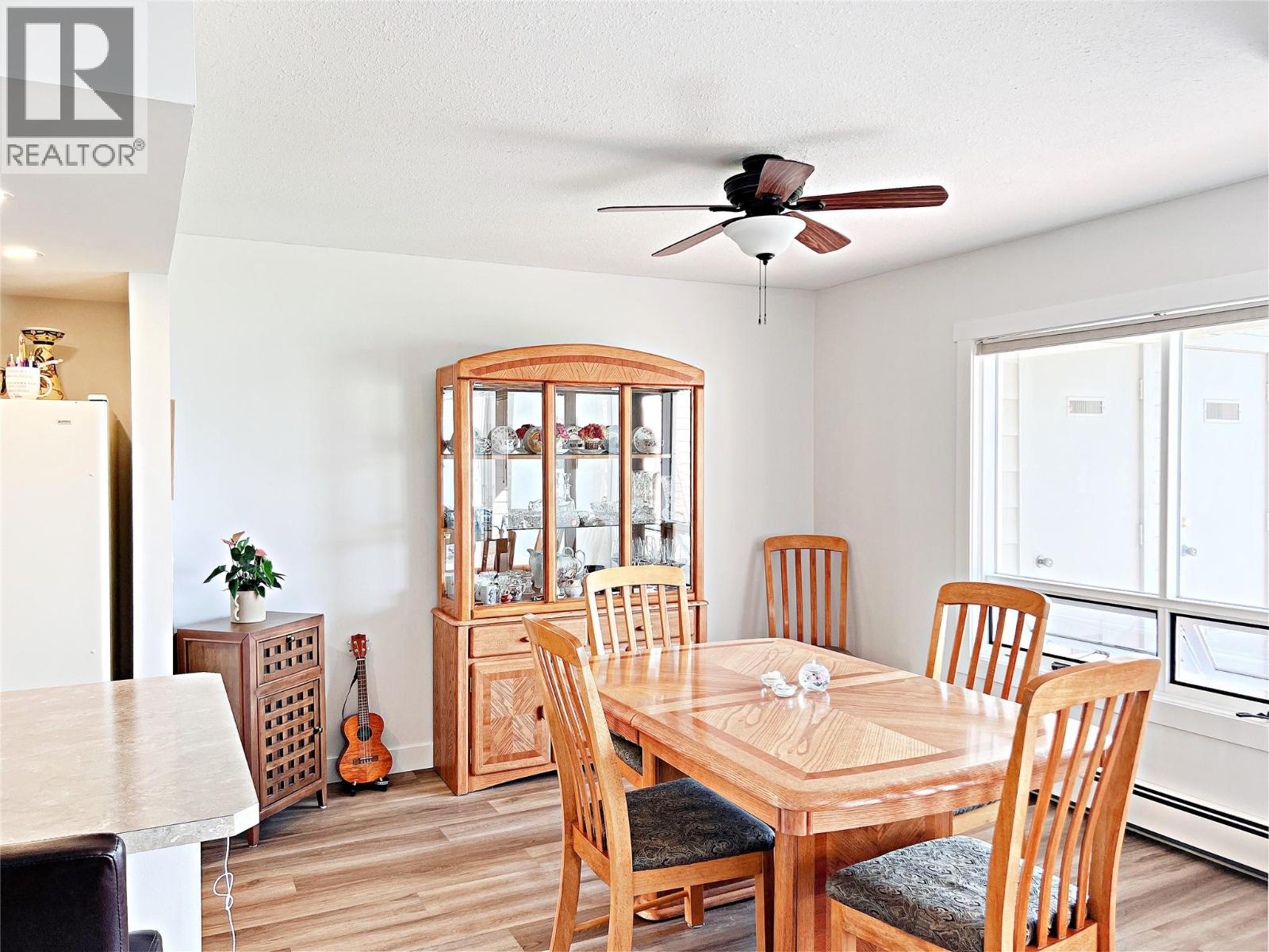 102 4340A Beach Avenue, Peachland
