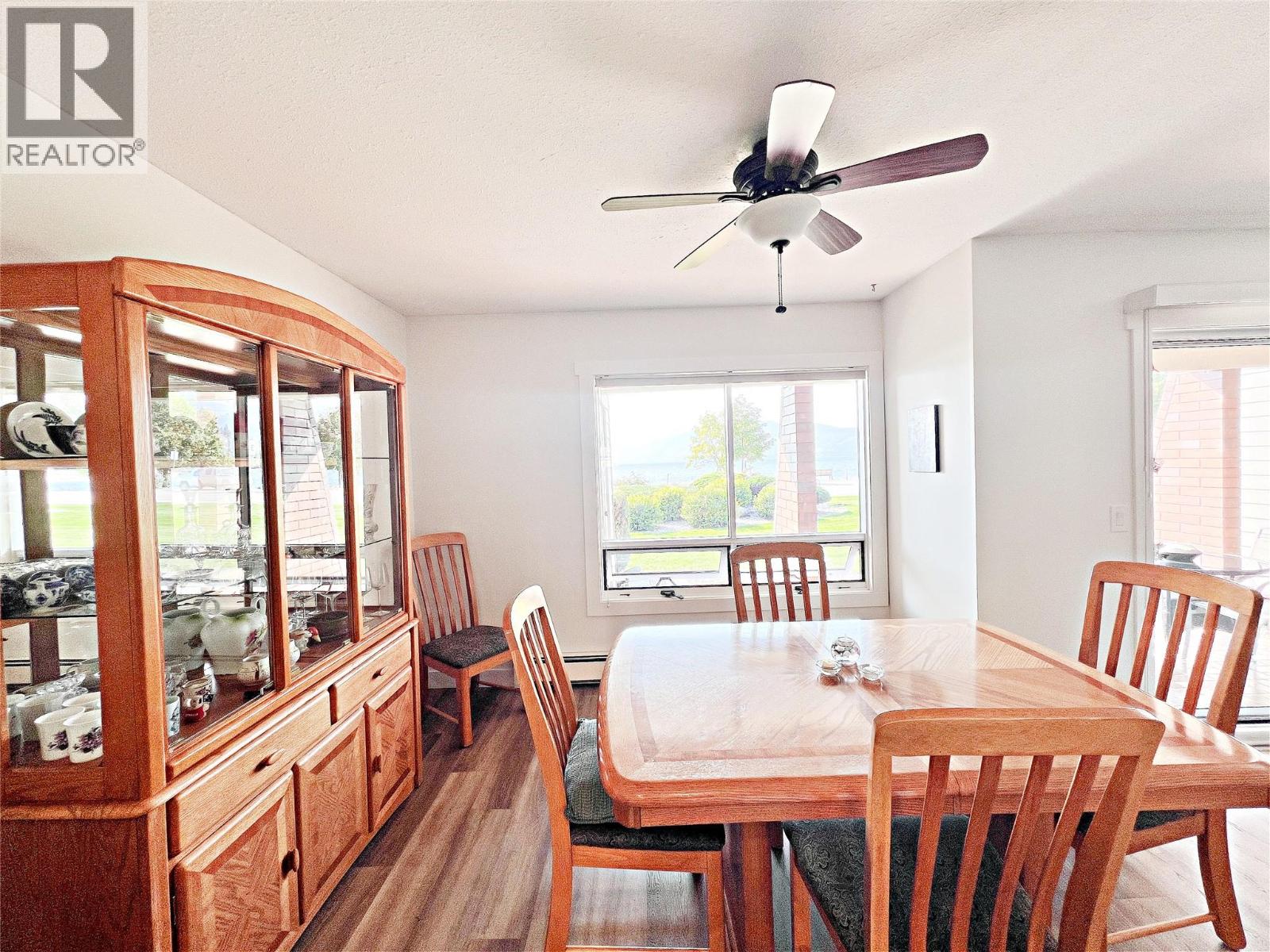 102 4340A Beach Avenue, Peachland