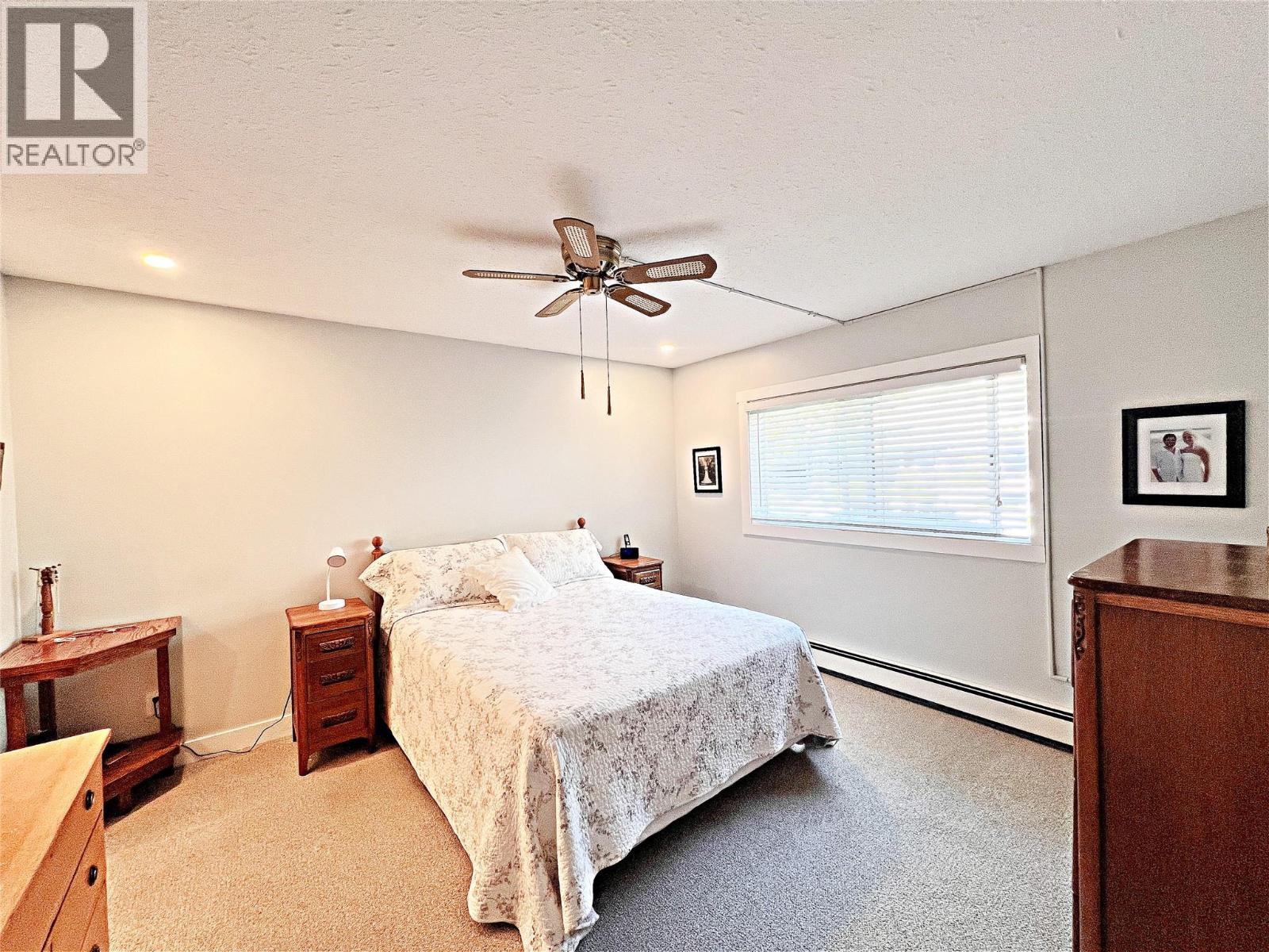 102 4340A Beach Avenue, Peachland