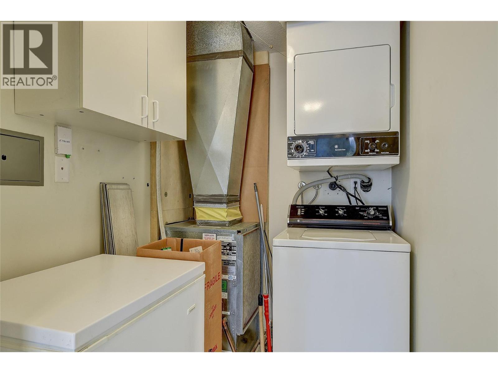 606 1152 Sunset Drive, Kelowna