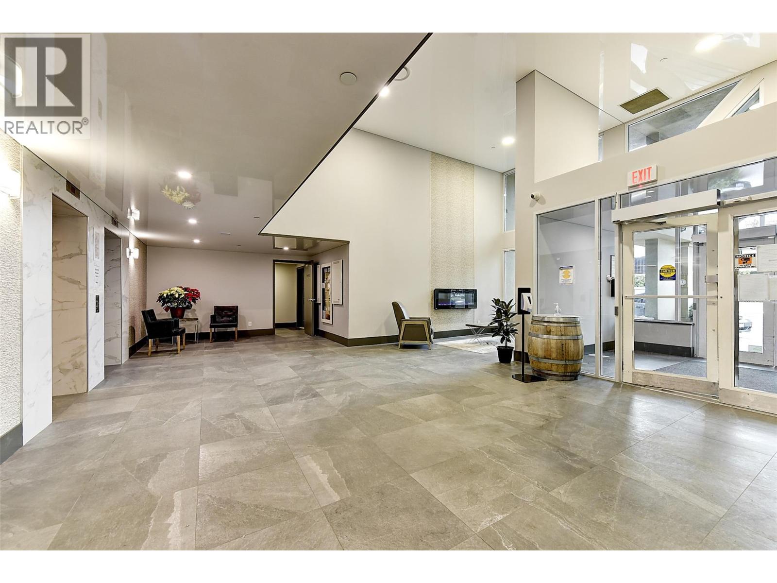 606 1152 Sunset Drive, Kelowna
