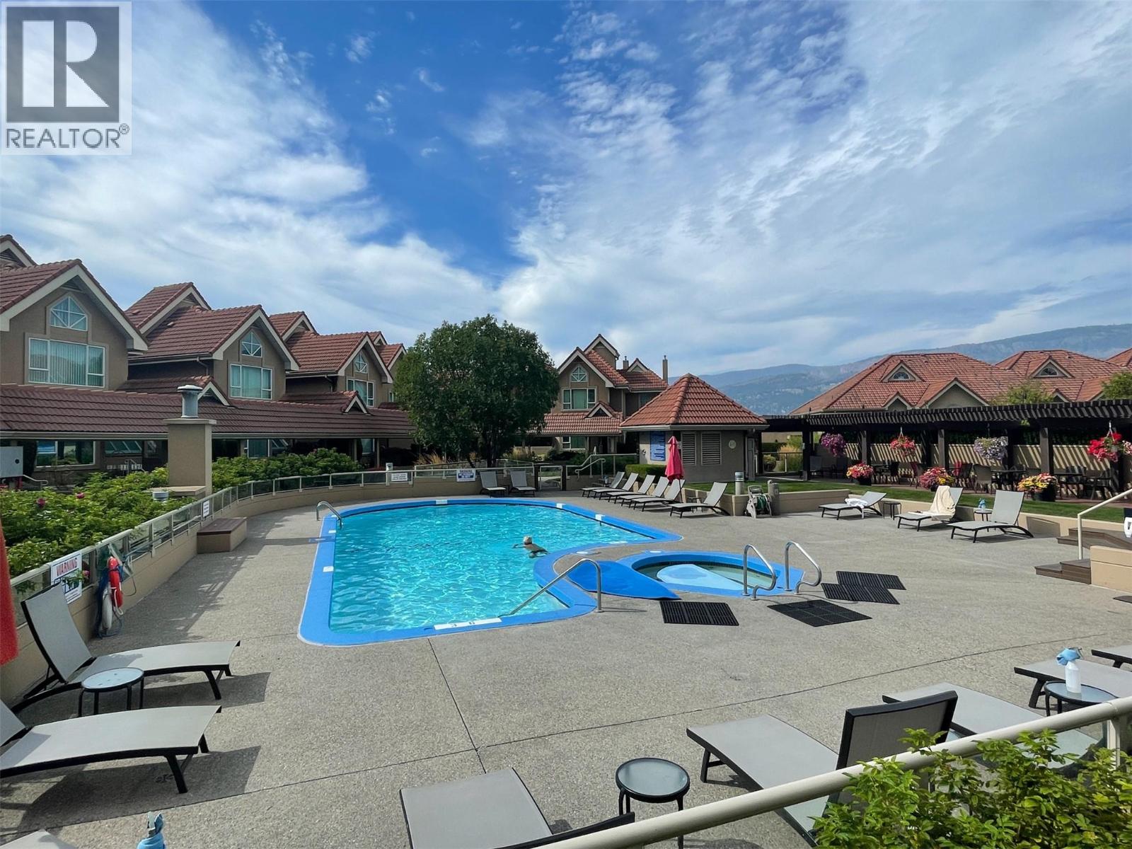 606 1152 Sunset Drive, Kelowna