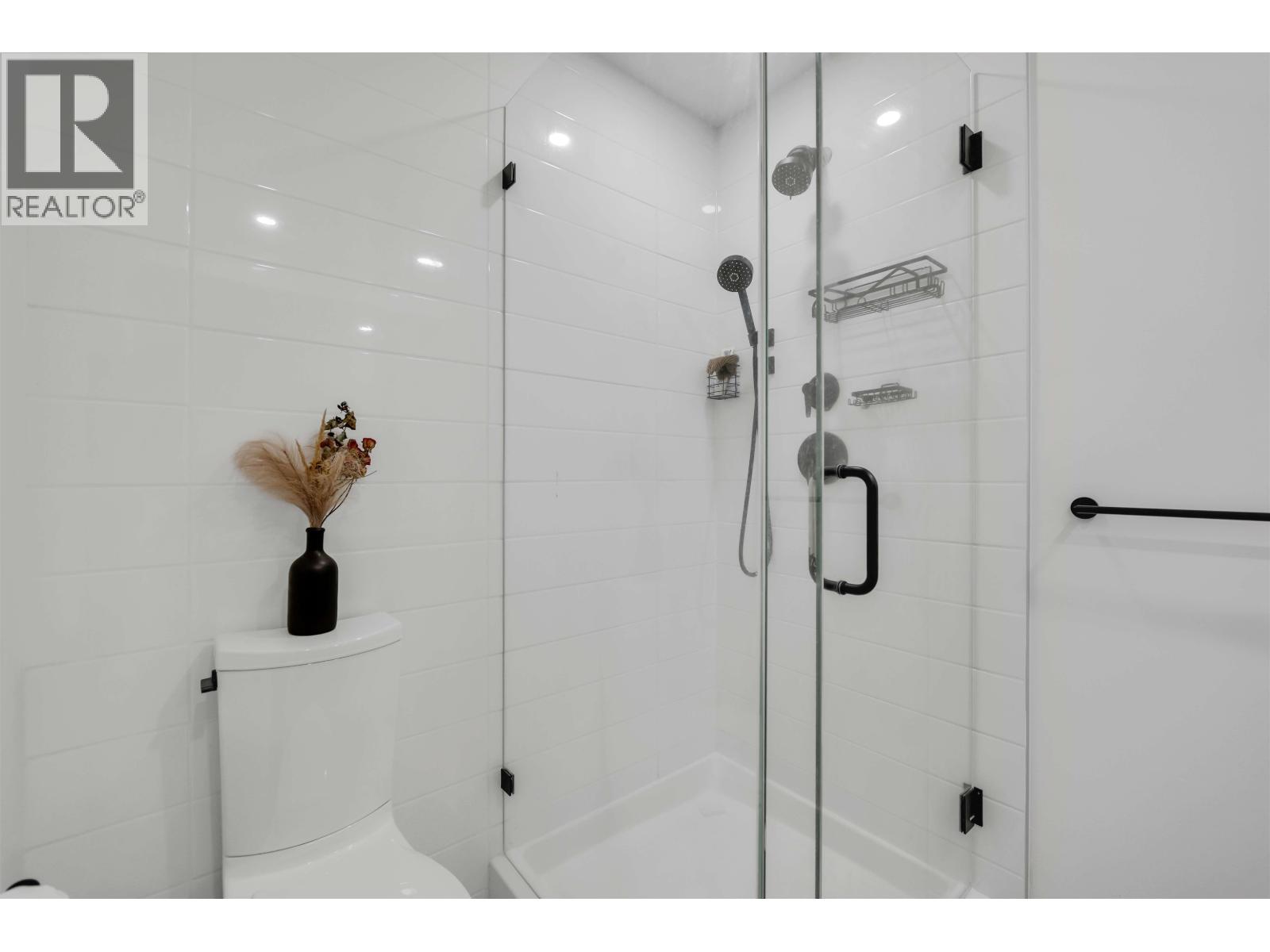 38053 HELM WAY, Squamish