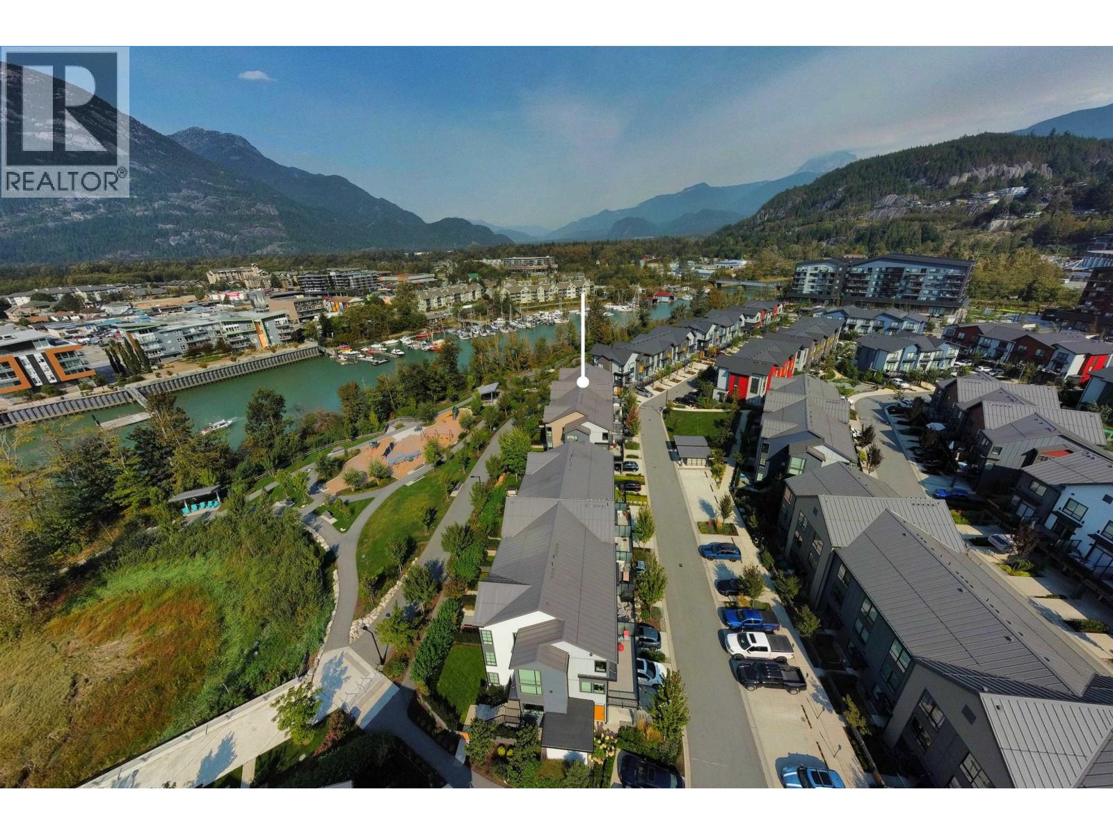 38053 HELM WAY, Squamish