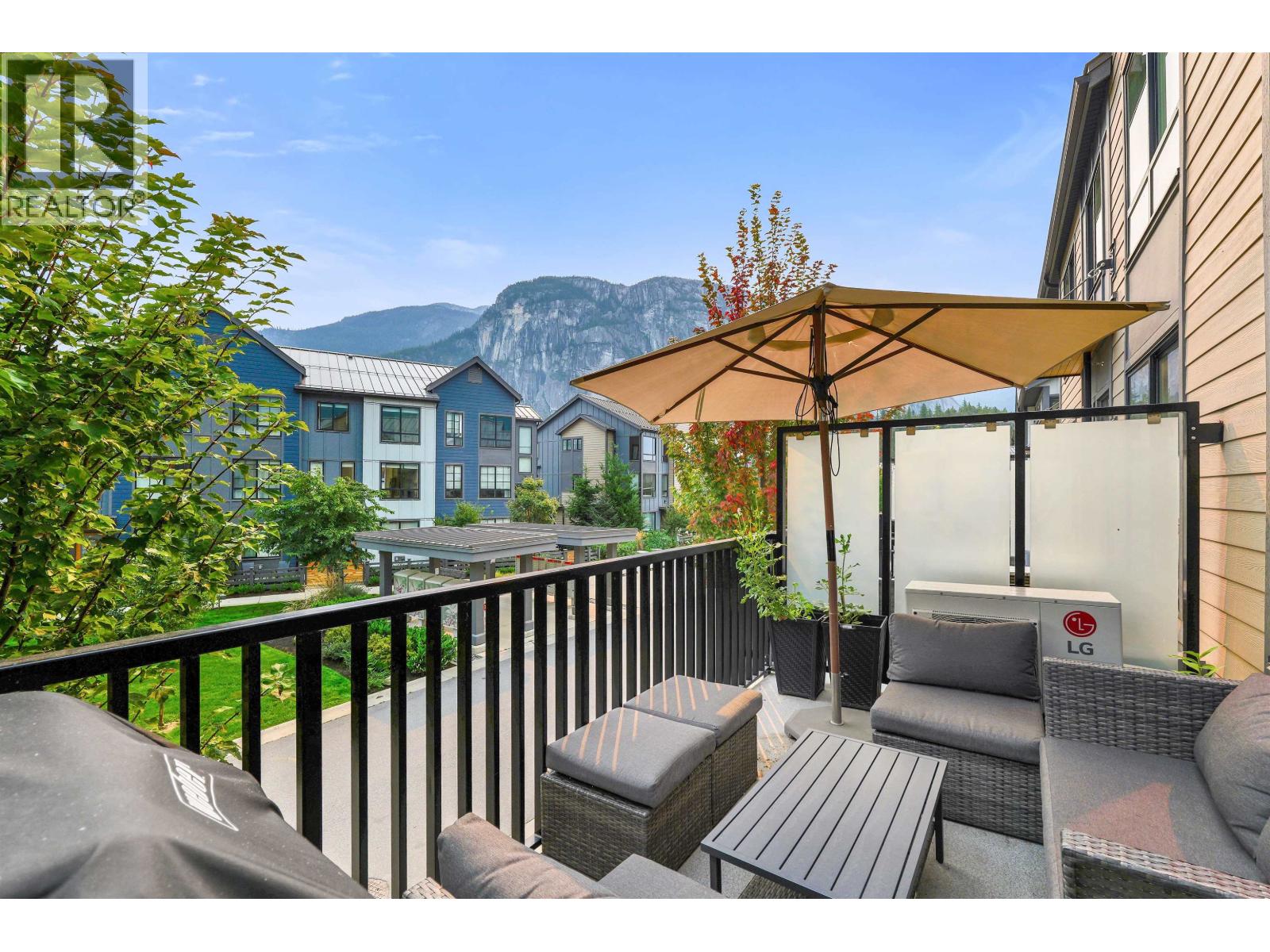 38053 HELM WAY, Squamish