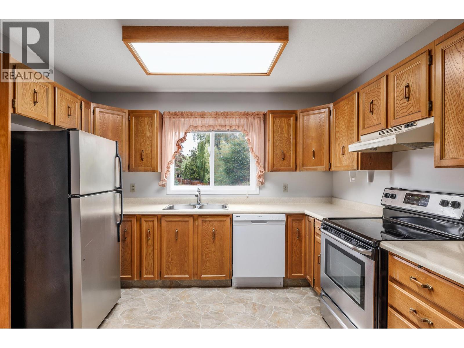  1089 Quesnel Road, Kelowna
