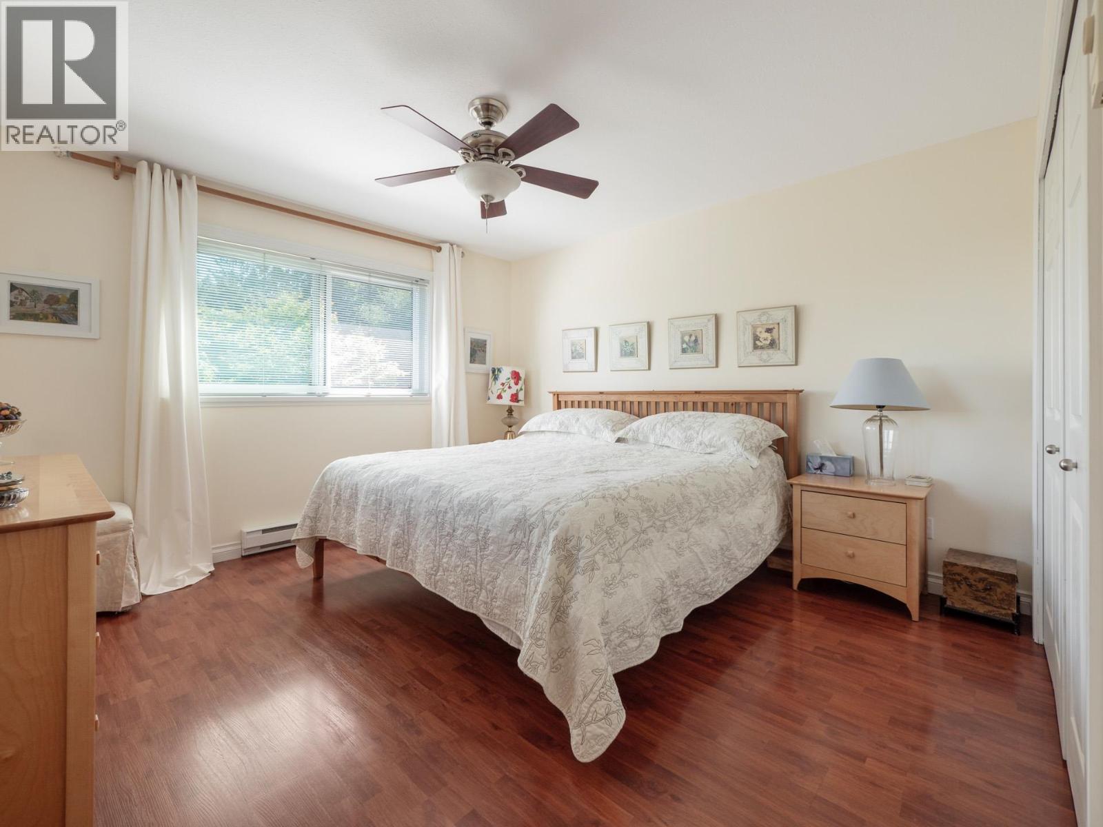 10 765 SCHOOL ROAD, Gibsons