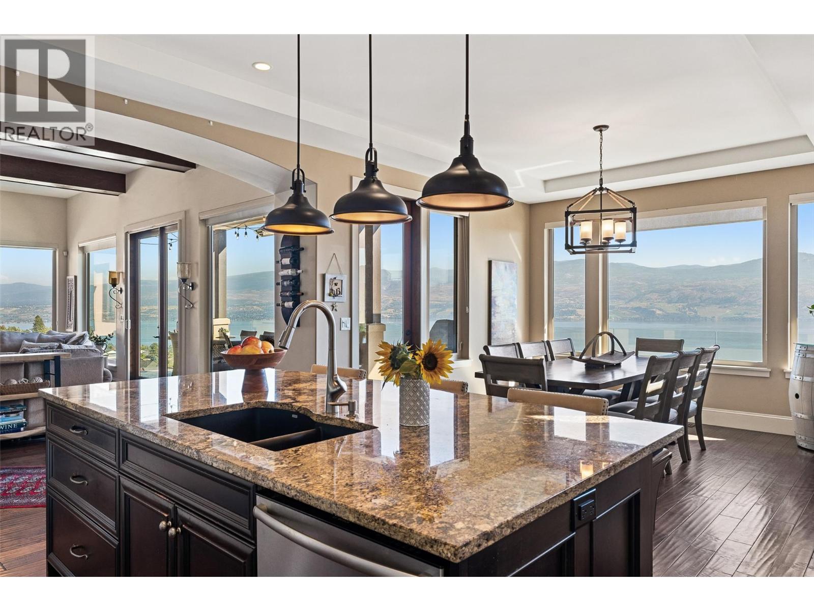  3211 Pinot Noir Place, West Kelowna