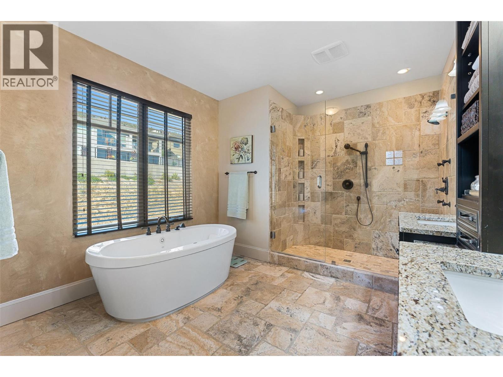  3211 Pinot Noir Place, West Kelowna