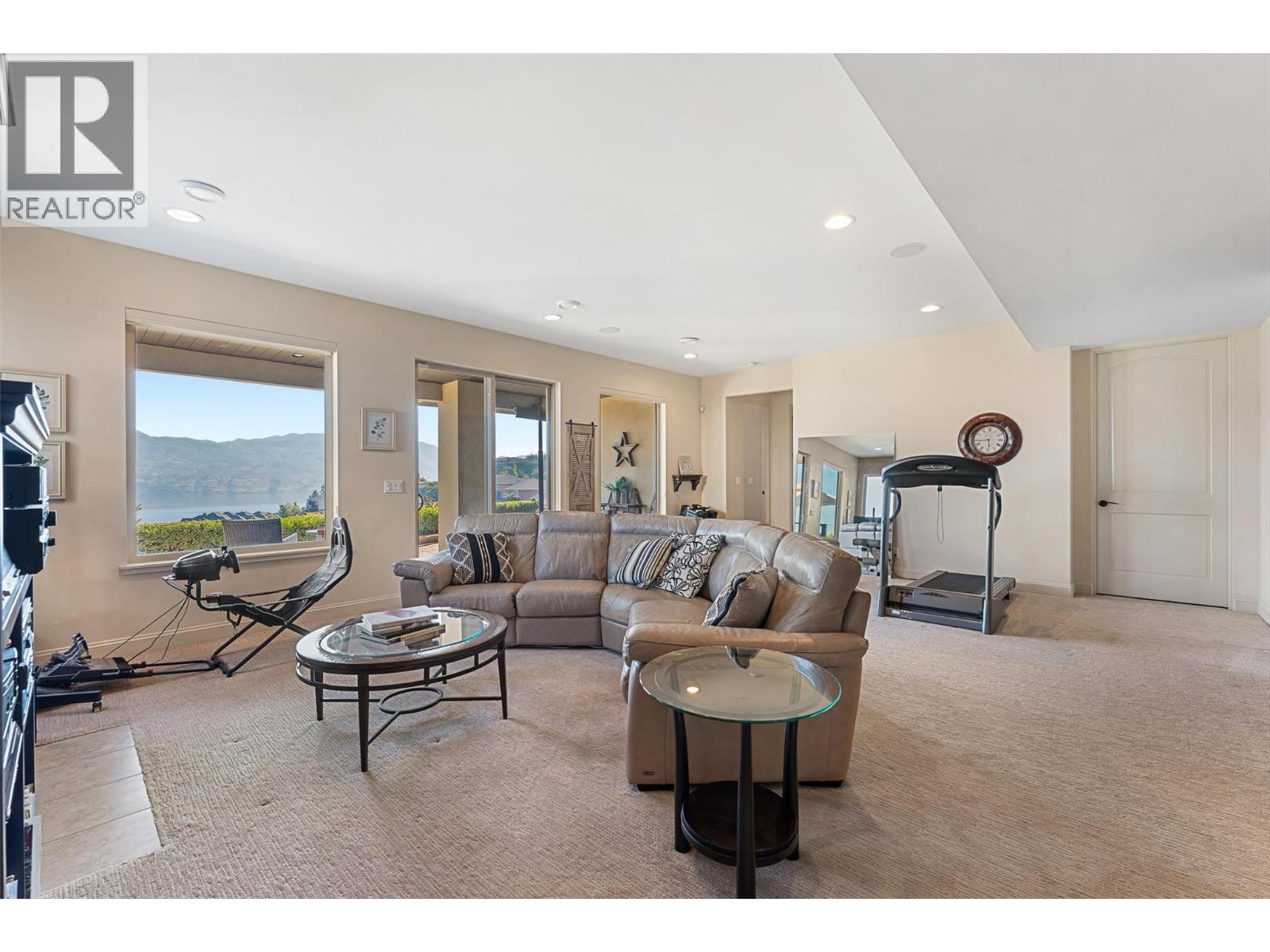 3211 Pinot Noir Place, West Kelowna