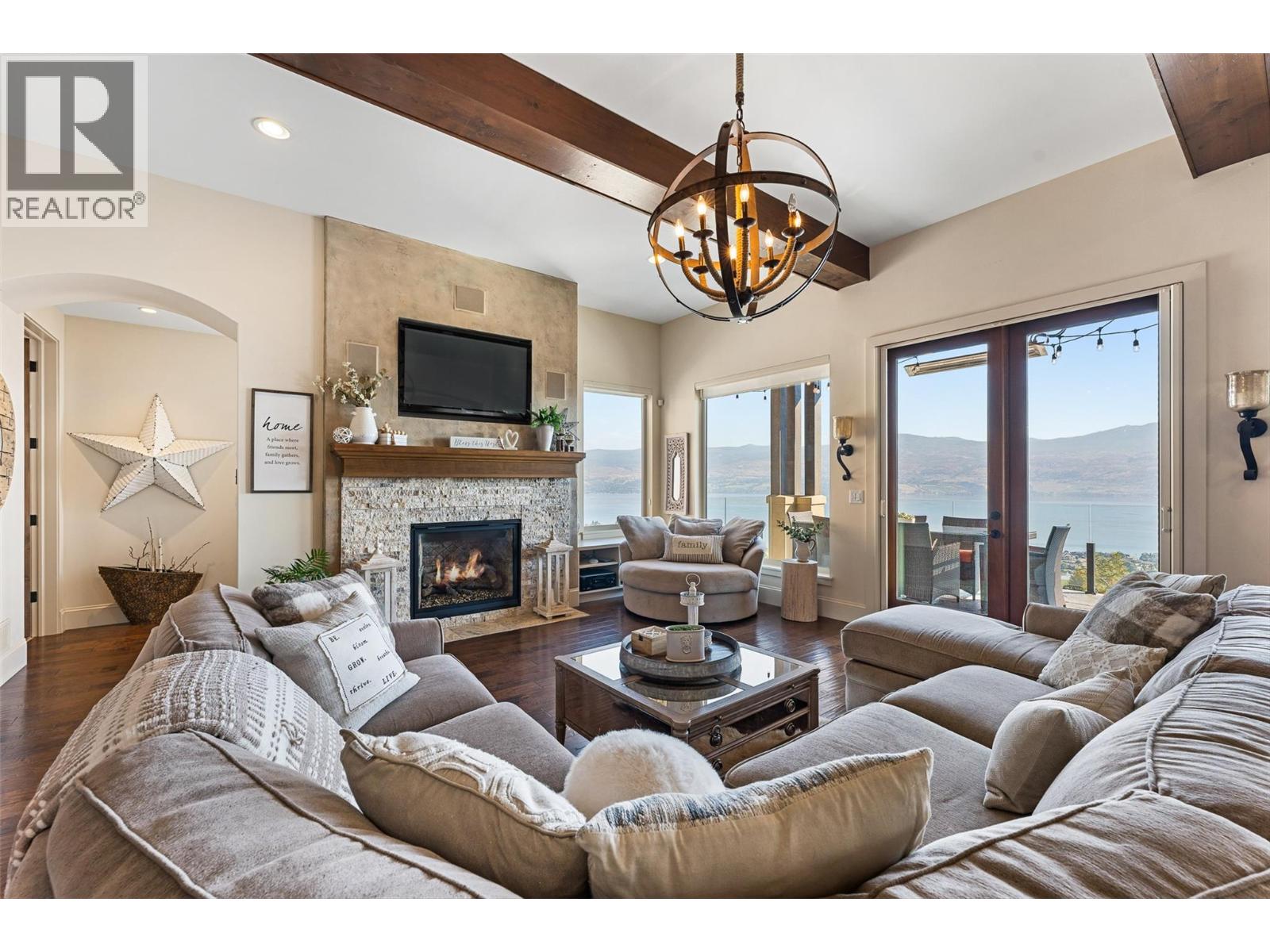  3211 Pinot Noir Place, West Kelowna