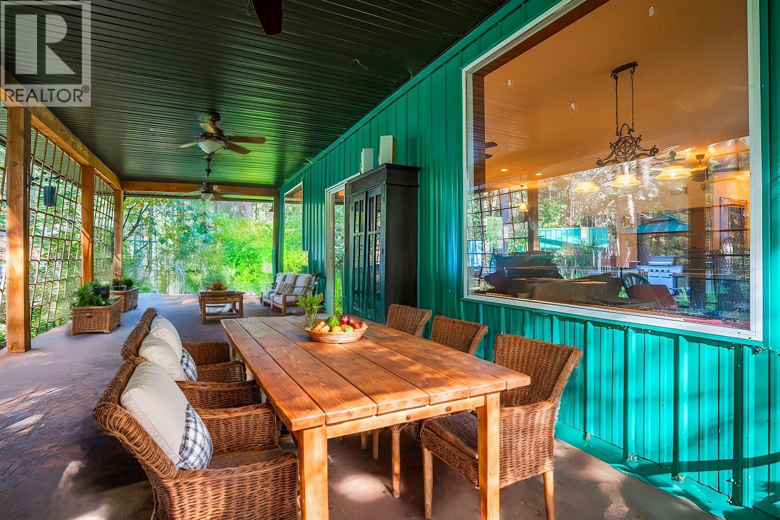 60 Pringle Road, Carmi