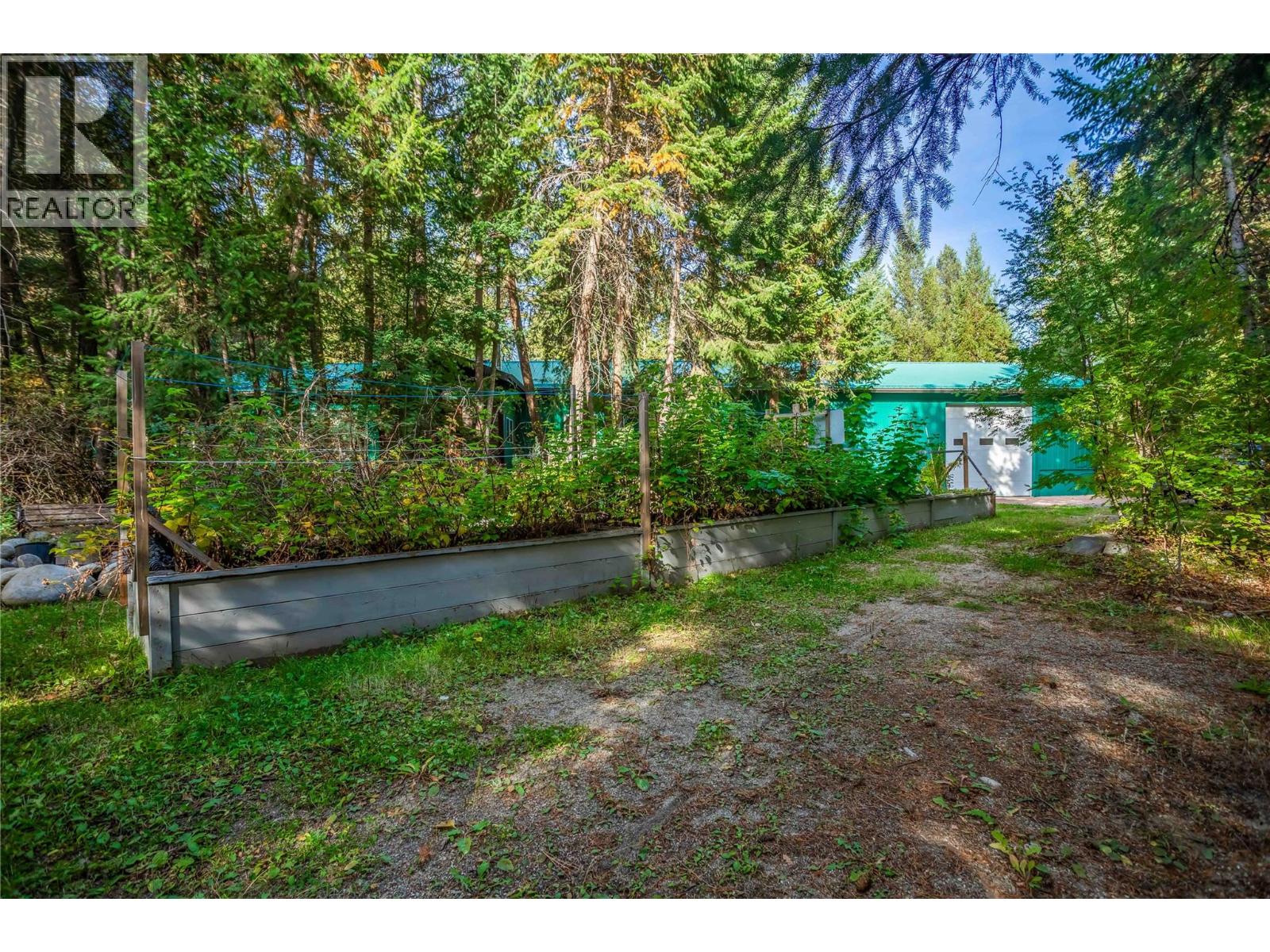 60 Pringle Road, Carmi