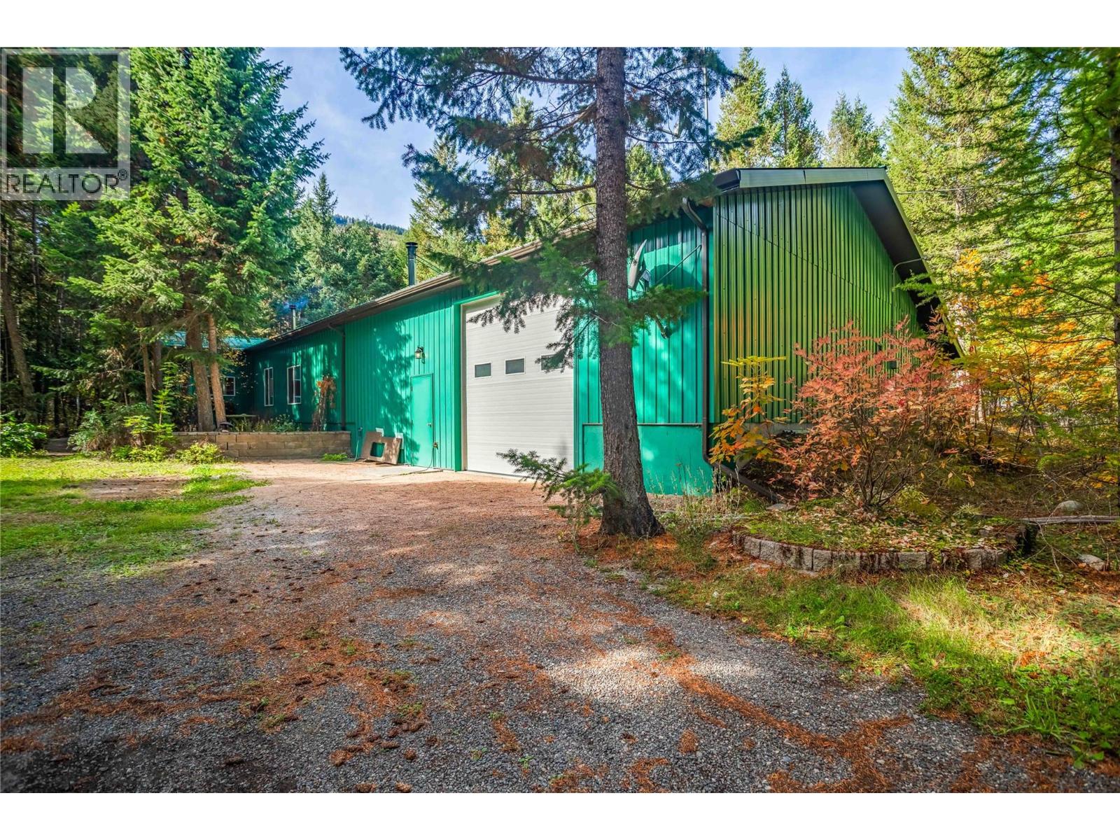 60 Pringle Road, Carmi
