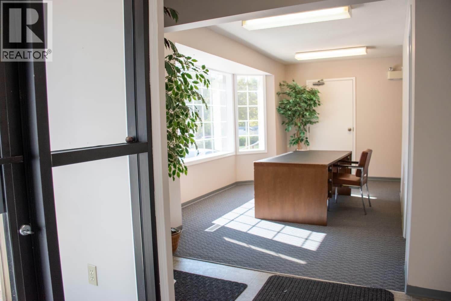 834 Thompson Avenue, Chase