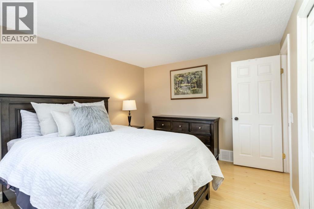 219 Athabasca Avenue, Fort McMurray