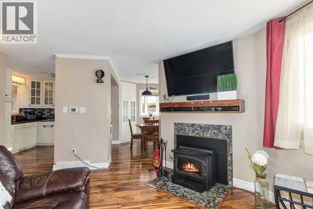 219 Athabasca Avenue, Fort McMurray