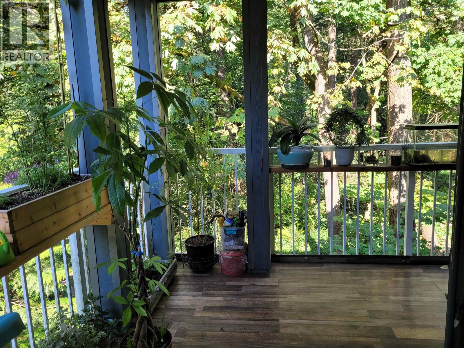 28 7345 SANDBORNE AVENUE, Burnaby