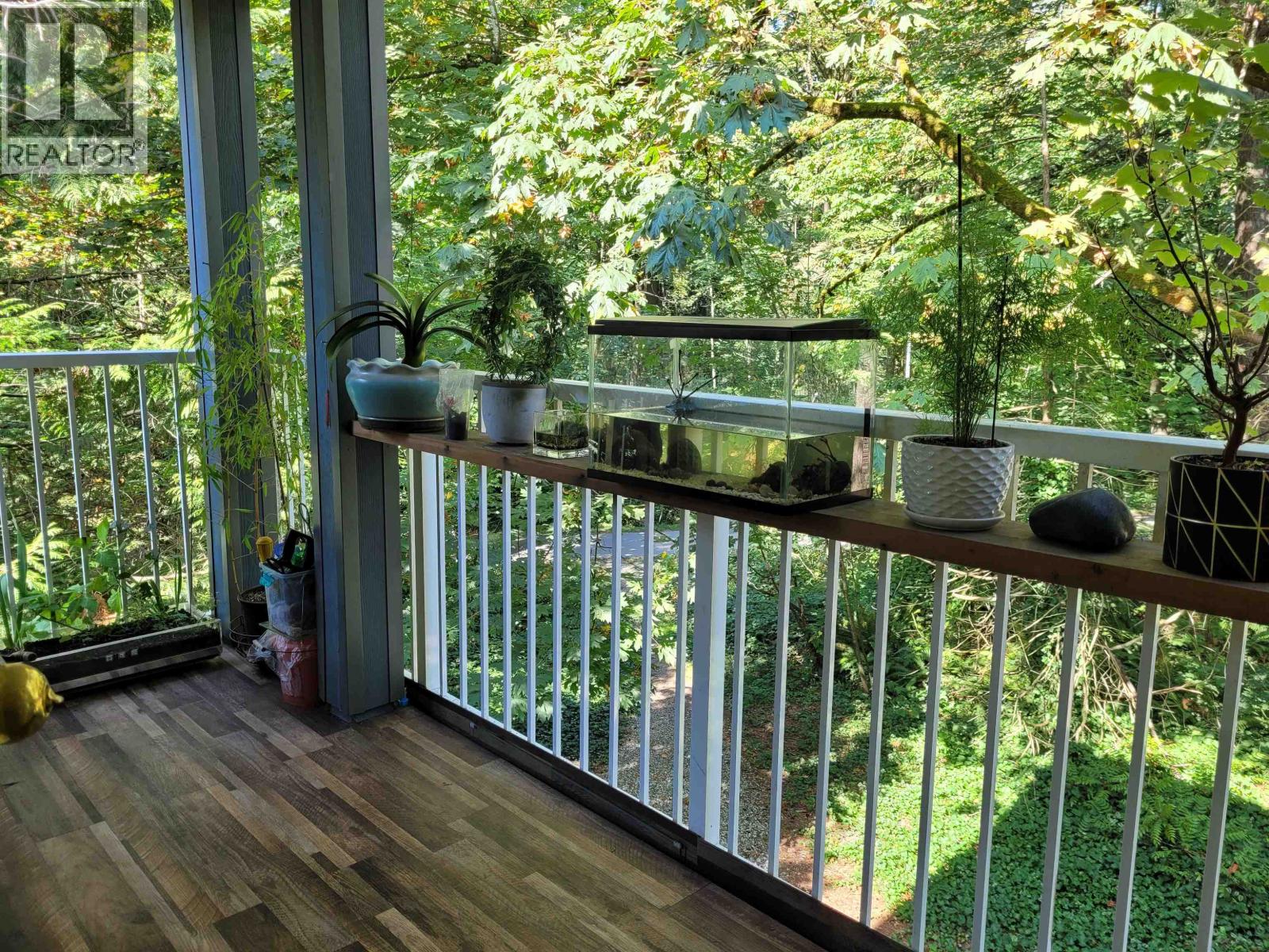 28 7345 SANDBORNE AVENUE, Burnaby