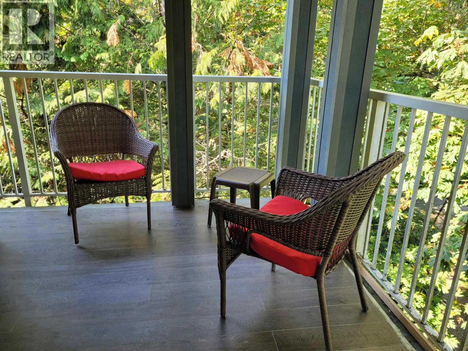 28 7345 SANDBORNE AVENUE, Burnaby