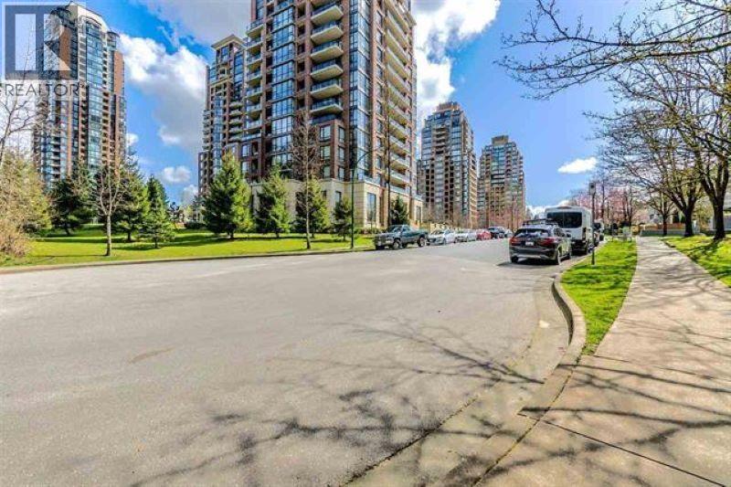 28 7345 SANDBORNE AVENUE, Burnaby