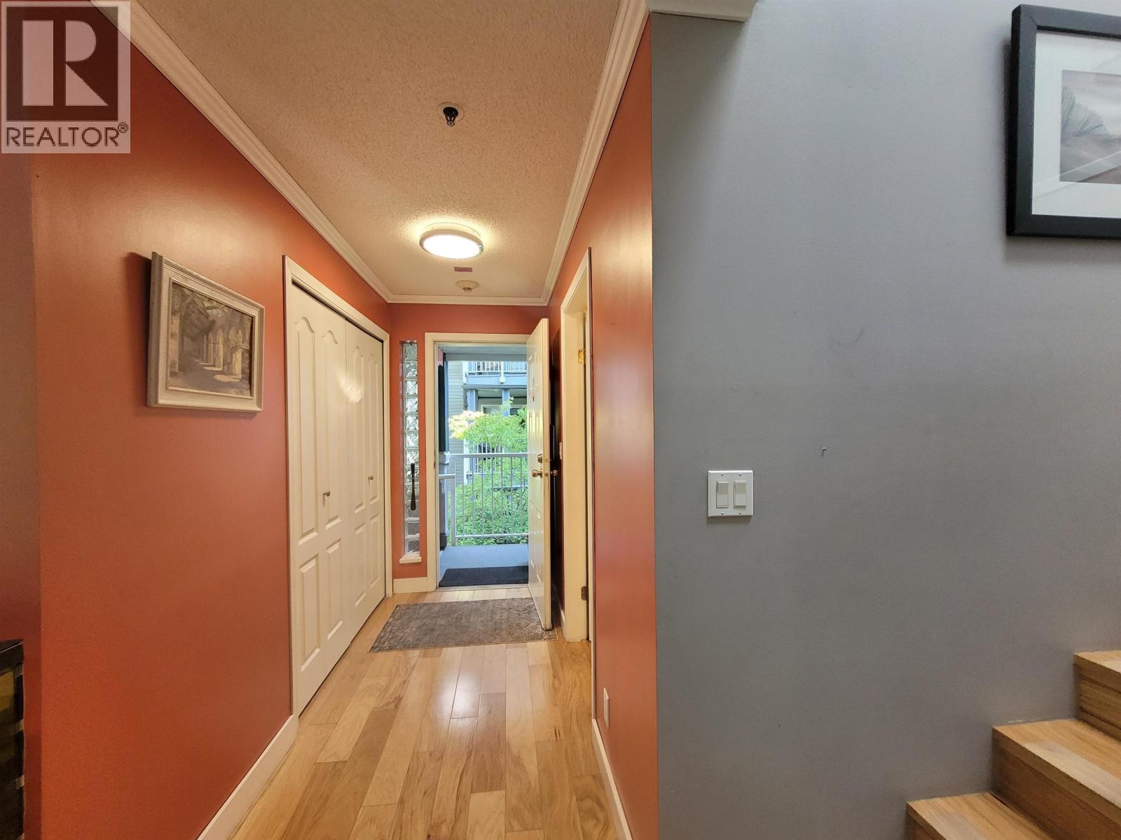 28 7345 SANDBORNE AVENUE, Burnaby