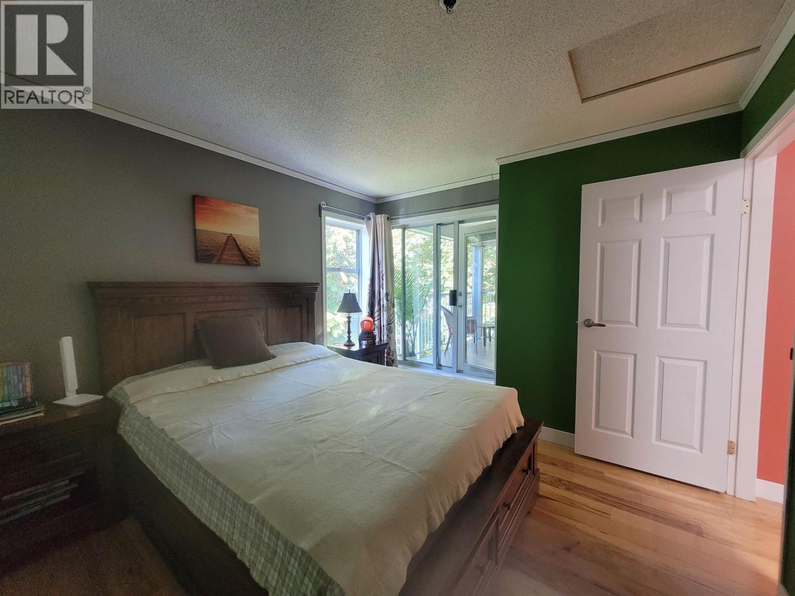 28 7345 SANDBORNE AVENUE, Burnaby