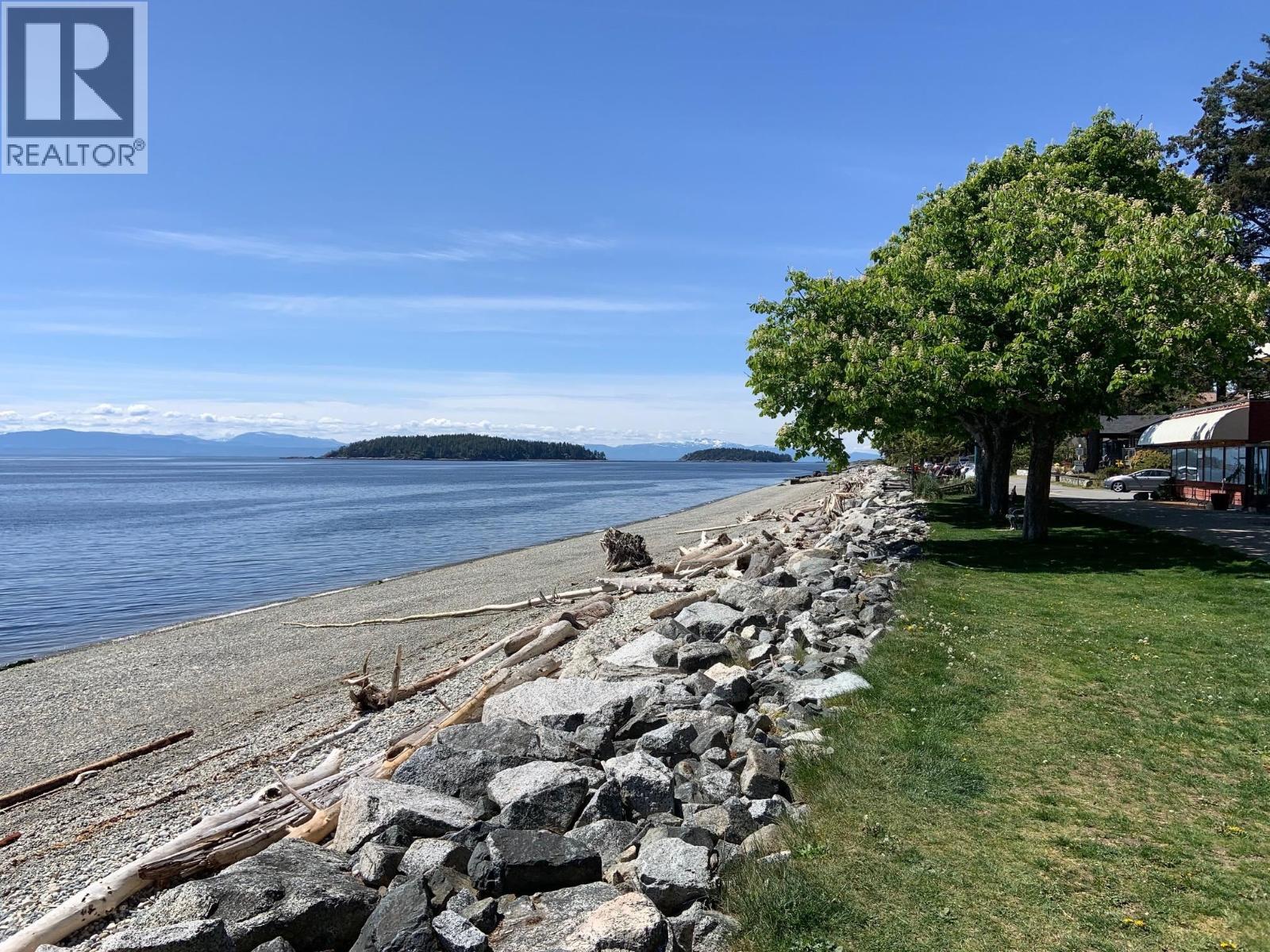 405 5725 TEREDO STREET, Sechelt