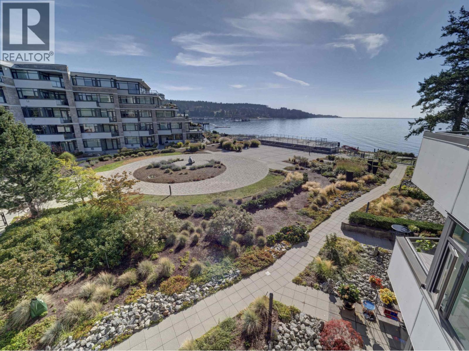 405 5725 TEREDO STREET, Sechelt