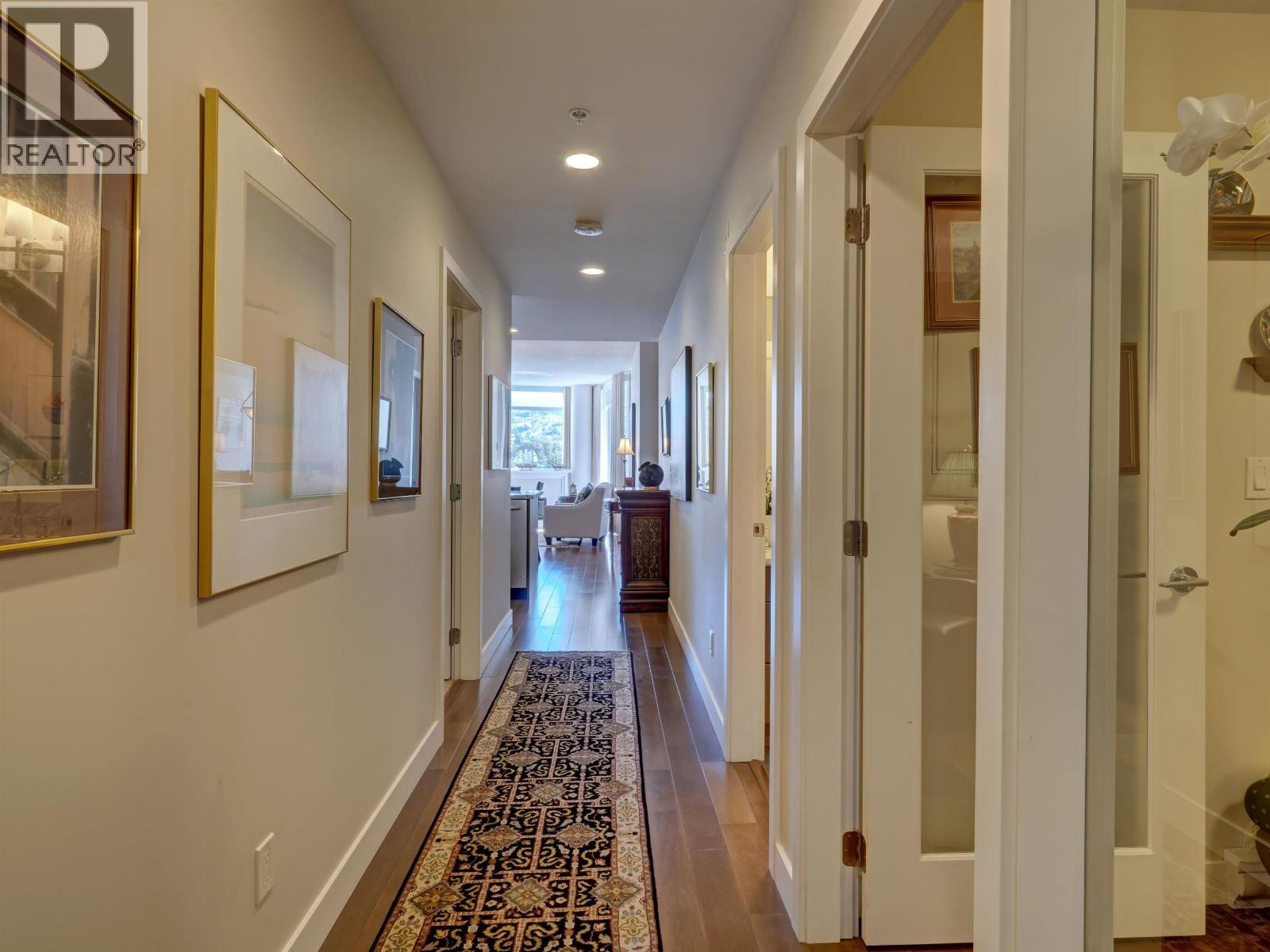 405 5725 TEREDO STREET, Sechelt