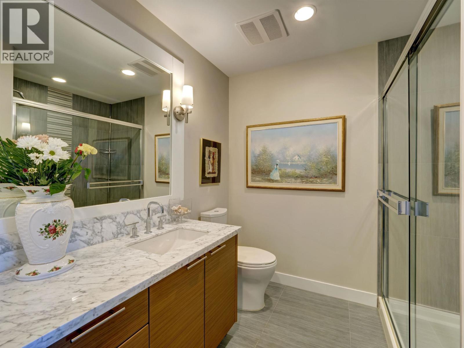 405 5725 TEREDO STREET, Sechelt