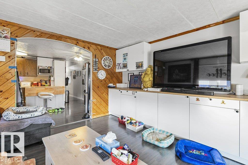 862 west coast BA NW, Edmonton