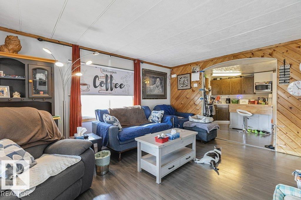 862 west coast BA NW, Edmonton