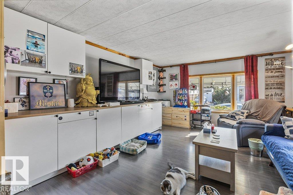 862 west coast BA NW, Edmonton