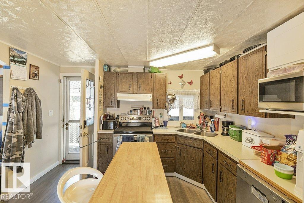 862 west coast BA NW, Edmonton