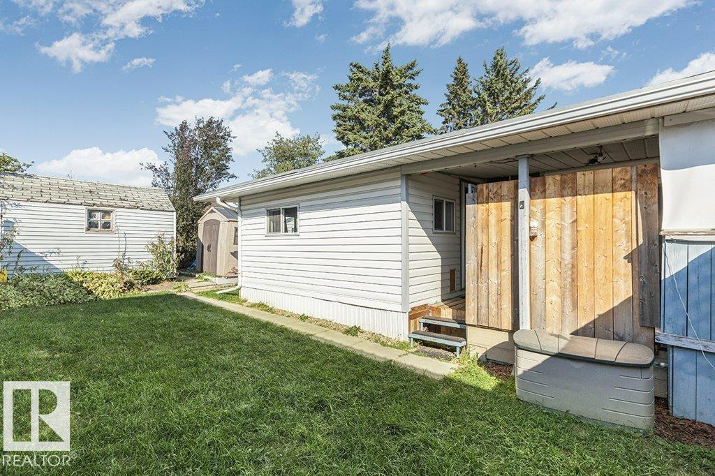 862 west coast BA NW, Edmonton