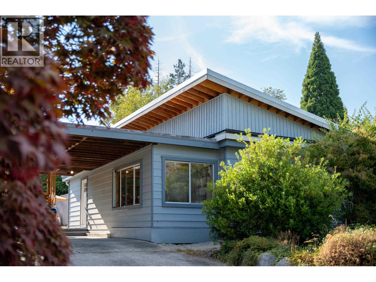 5459 DERBY ROAD, Sechelt