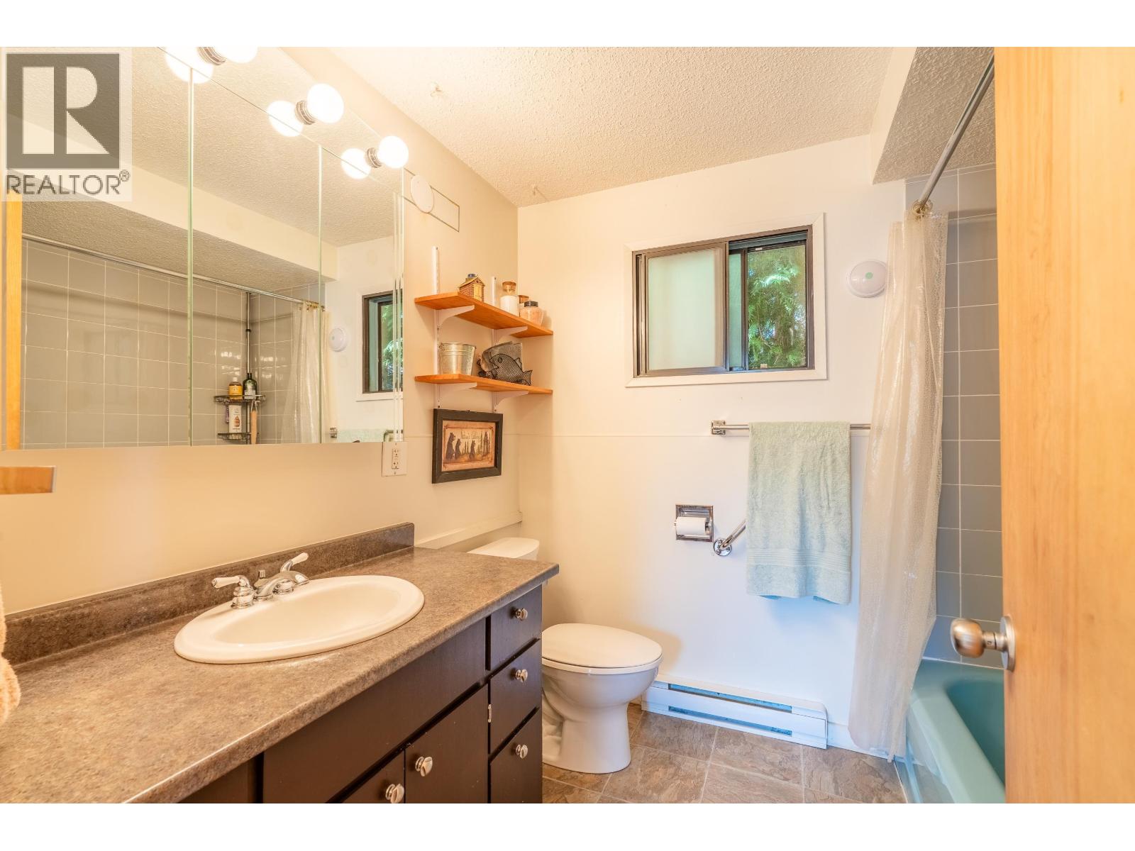 5459 DERBY ROAD, Sechelt