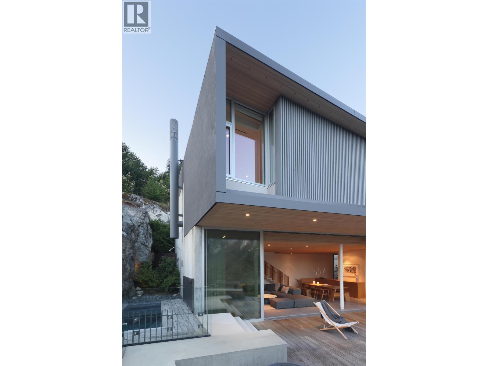 38574 HIGH CREEK DRIVE, Squamish