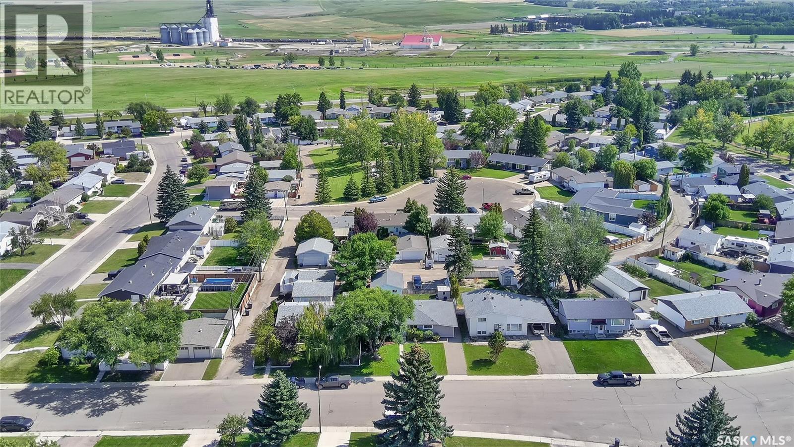 Single Family House Bungalow for Sale in  Macdonald CRESCENT Swift Current 