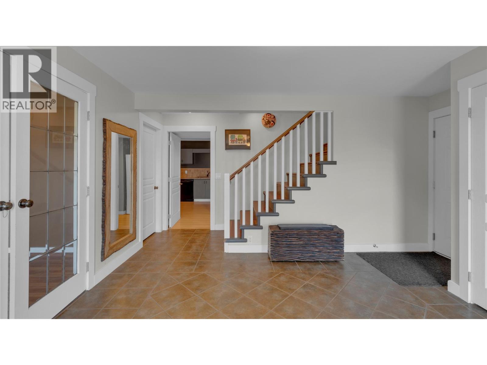  3065 Lakeview Cove Road, West Kelowna