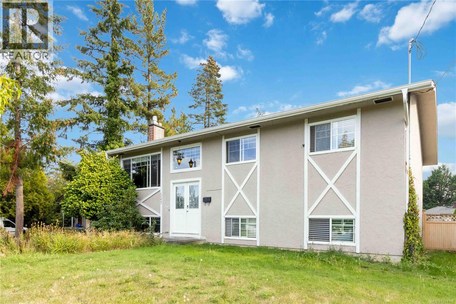  625 Baker Street, Saanich