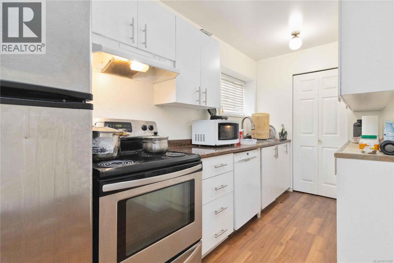 625 Baker Street, Saanich